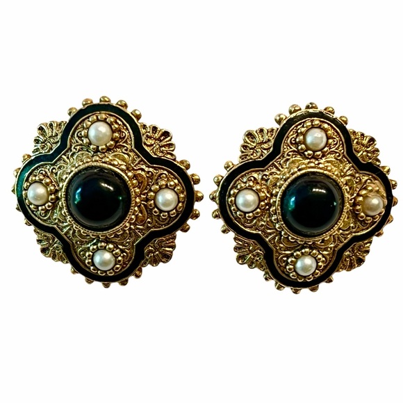 VINTAGE FILIGREE SEED PEARL ONYX BLACK ENAMELED EARRINGS INTRICATE BACK … - Picture 1 of 4